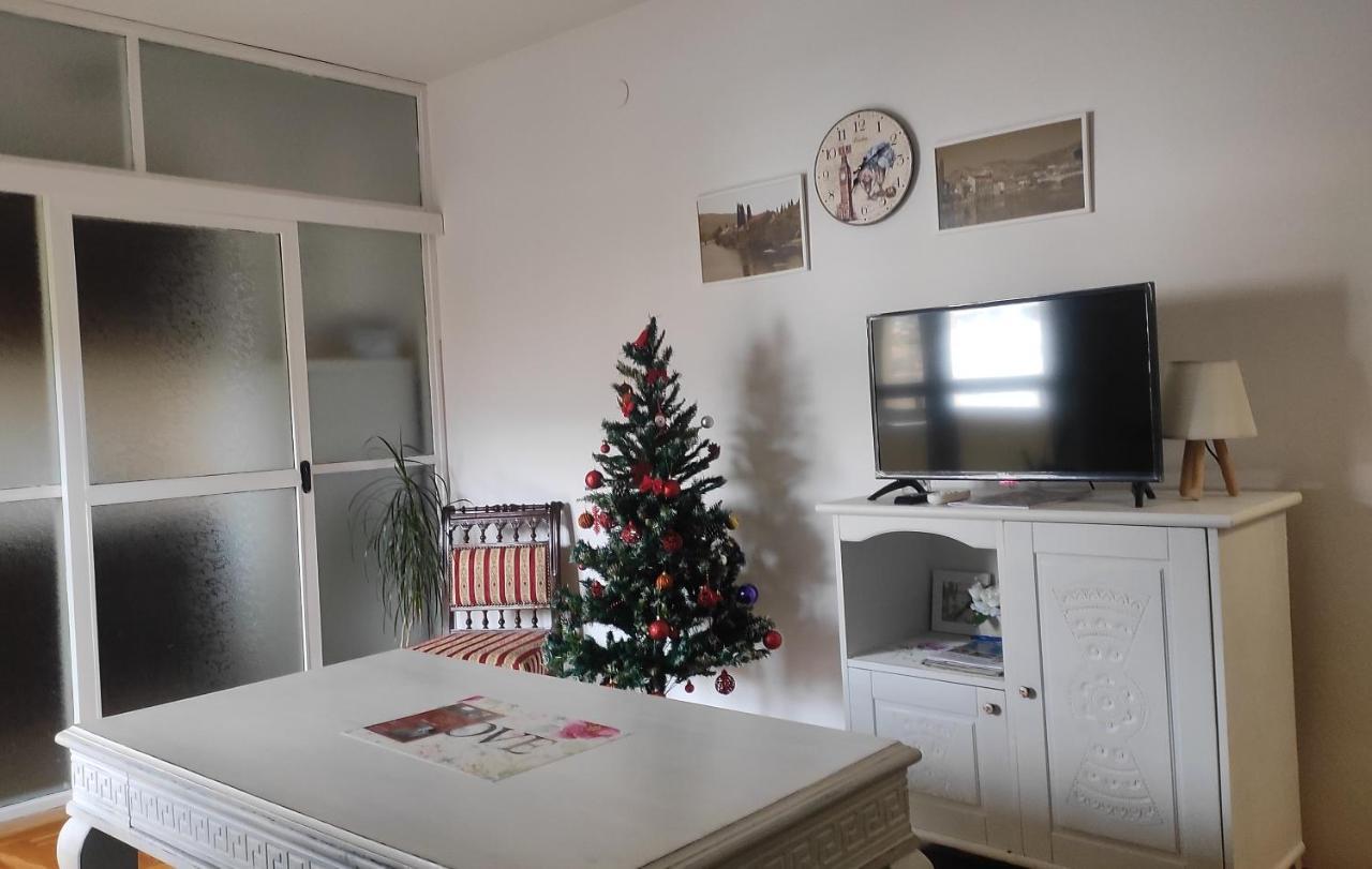 Apartman Biser Apartment Требине Екстериор снимка